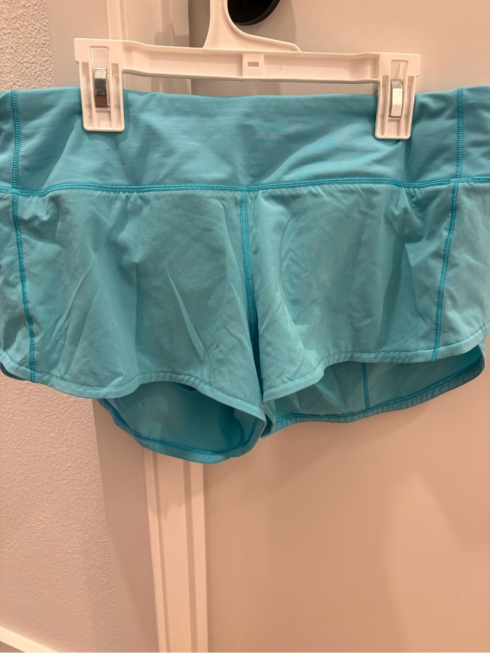 Lululemon Speed Up Low-Rise Lined Short *Read*